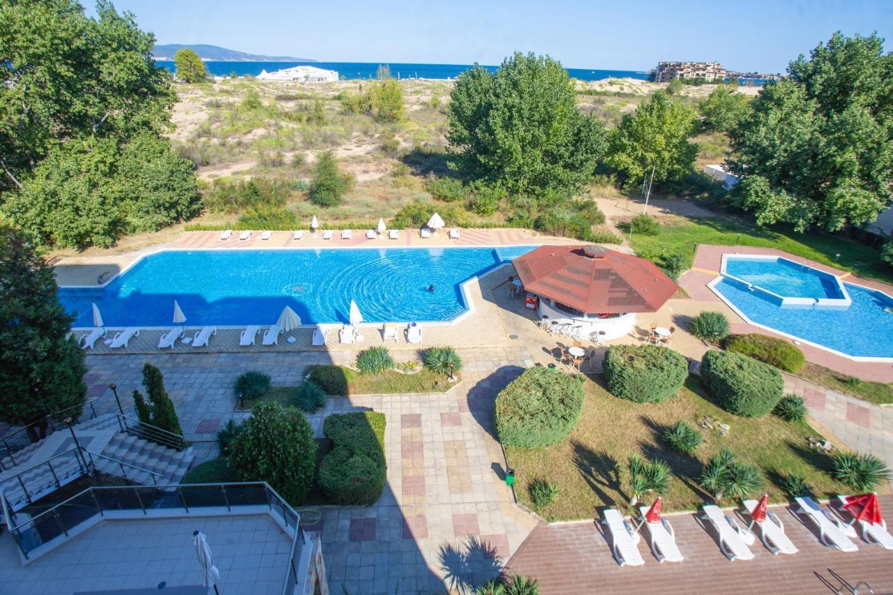 Amfibia Beach Complex Slântsjev Brjag Eksteriør bilde