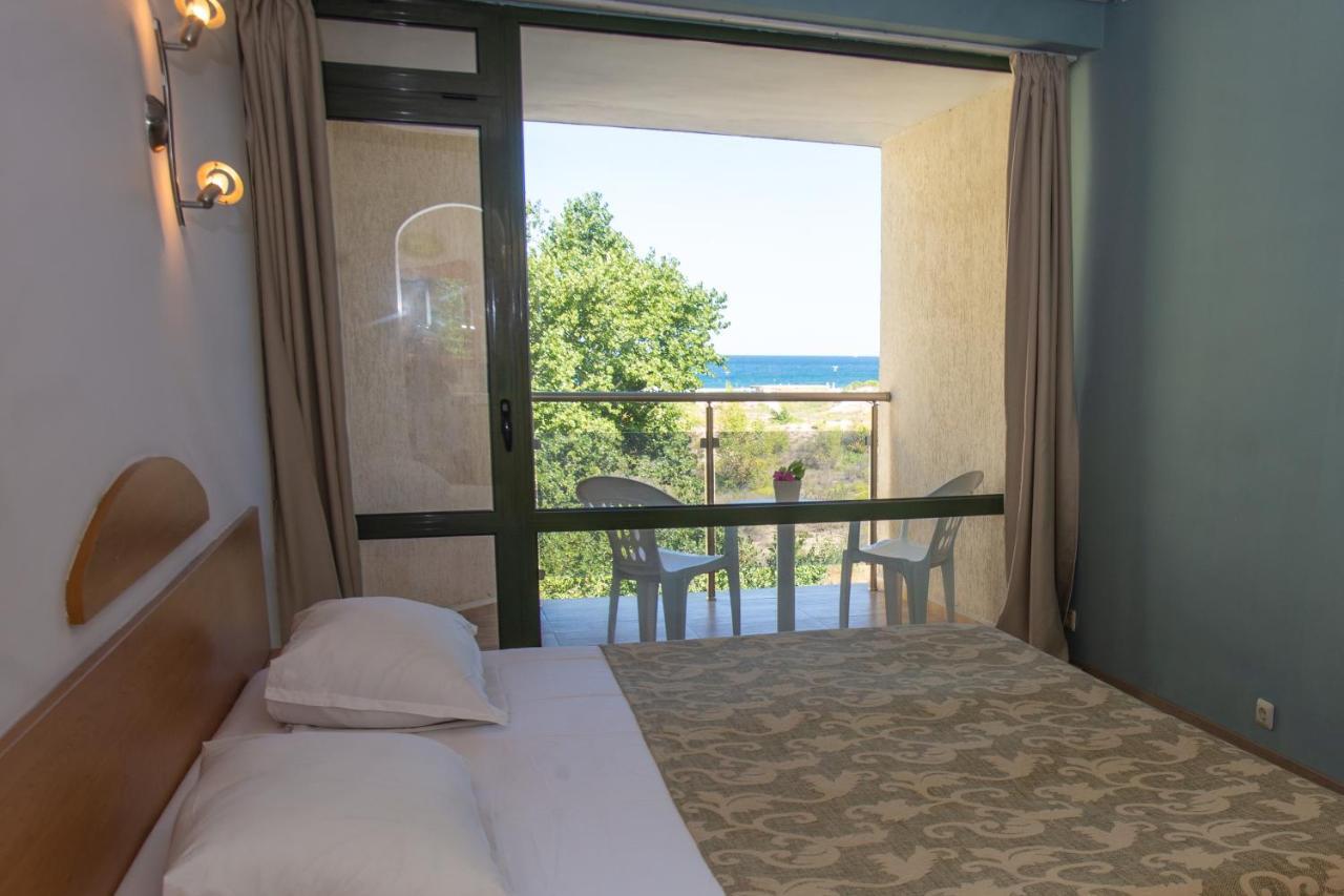 Amfibia Beach Complex Slântsjev Brjag Eksteriør bilde
